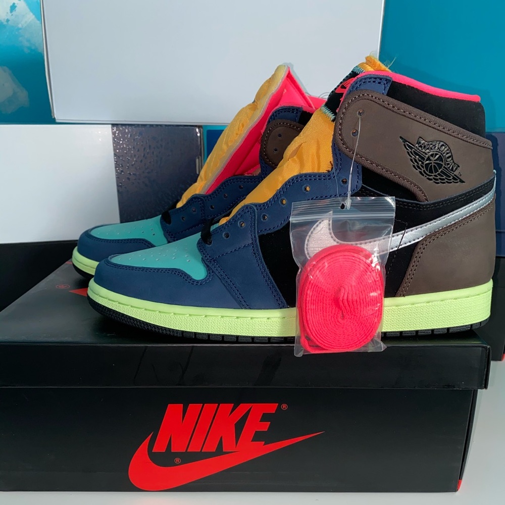 Jordan 1 Retro High Tokyo Bio Hack (DEADSTOCK)
